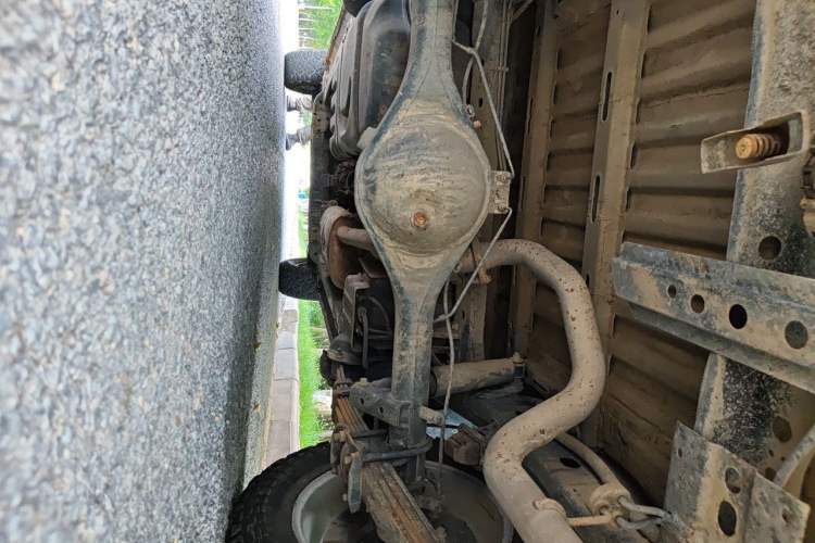 Used Great Wall King Kong Poer 2023 2.0T Manual Diesel Two-Wheel Drive Entrepreneurial Version with Long Bed – GW4D20M Chassis Rear