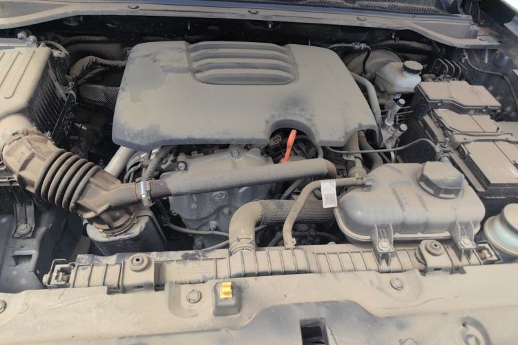 Used Great Wall King Kong Poer 2023 2.0T Automatic Gasoline Two-Wheel-Drive Elite Version Flatbed GW4C20C Engine Bay