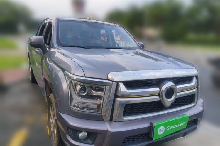Used Great Wall King Kong Poer 2023 2.0T Automatic Diesel Two-Wheel Drive Elite Version with Long Bed – GW4D20M Front Right 45 Deg