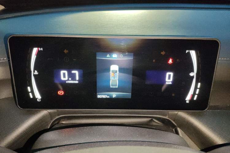 Used Great Wall King Kong Poer 2023 2.0T Automatic Diesel Two-Wheel-Drive Elite Version Flatbed GW4D20M Instrument Cluster