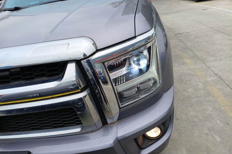 Used Great Wall King Kong Poer 2023 2.0T Automatic Diesel Two-Wheel-Drive Elite Version Flatbed GW4D20M Left Front Headlight