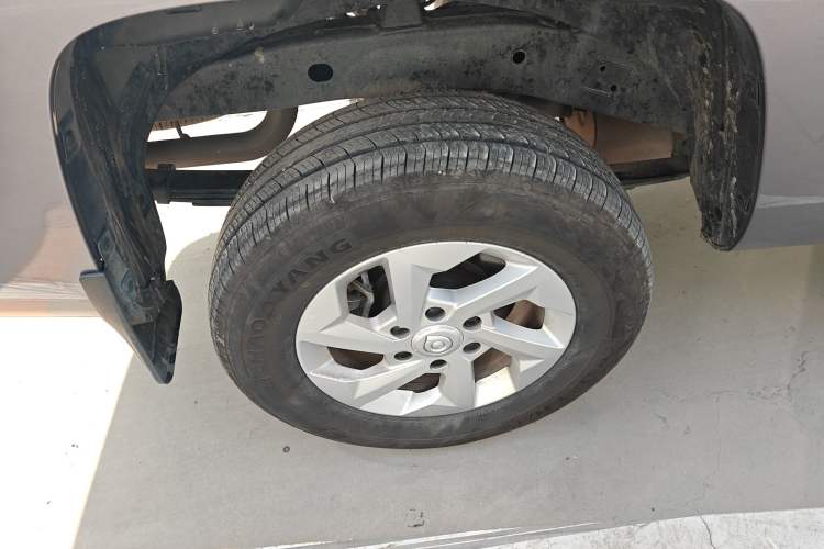 Used Great Wall King Kong Poer 2023 2.0T Automatic Gasoline Two-Wheel-Drive Elite Version Flatbed GW4C20C Right Rear Wheel Hub