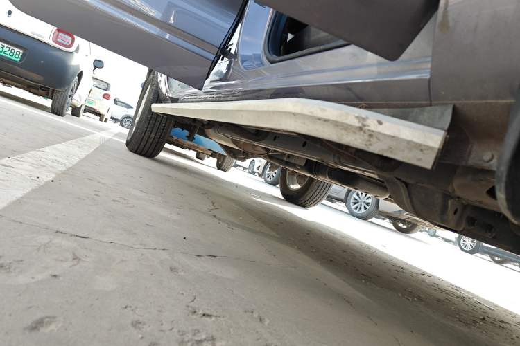 Used Great Wall King Kong Poer 2023 2.0T Automatic Gasoline Two-Wheel-Drive Elite Version Flatbed GW4C20C Right Side Sill