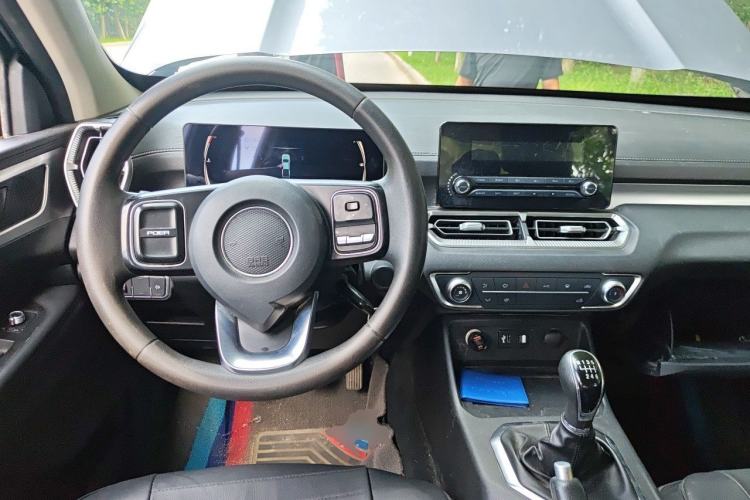 Used Great Wall King Kong Poer 2023 2.0T Manual Diesel Two-Wheel Drive Entrepreneurial Version with Long Bed – GW4D20M Steering Wheel