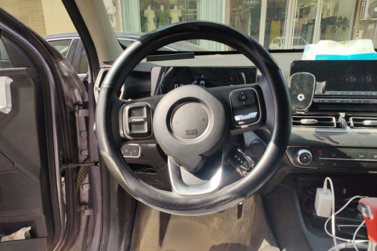 Used Great Wall King Kong Poer 2023 2.0T Automatic Diesel Two-Wheel Drive Elite Version with Long Bed – GW4D20M Steering Wheel