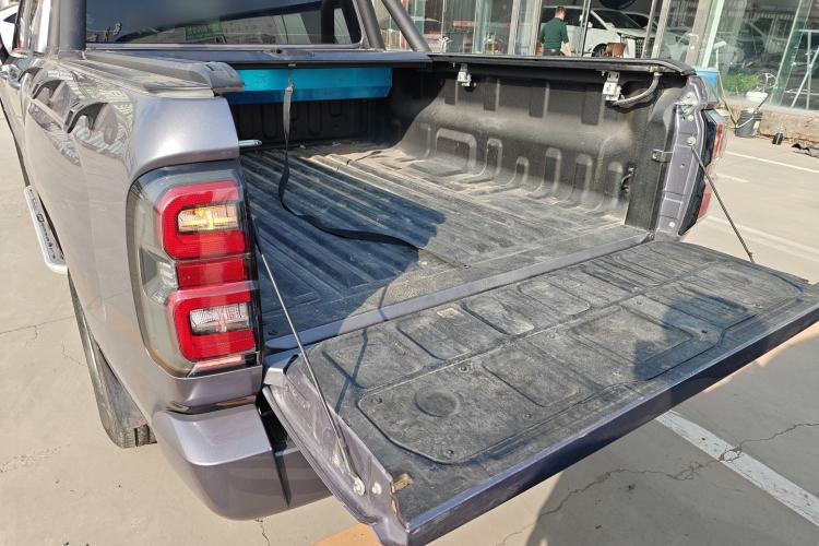 Used Great Wall King Kong Poer 2023 2.0T Automatic Gasoline Two-Wheel-Drive Elite Version Flatbed GW4C20C Trunk