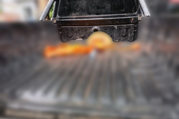 Used Great Wall King Kong Poer 2023 2.0T Automatic Diesel 4x4 Elite Edition Flatbed GW4D20M Trunk