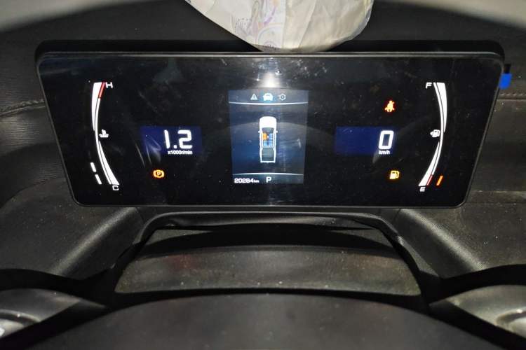 Used Great Wall King Kong Poer 2023 2.0T Automatic Gasoline Two-Wheel Drive Elite Version Standard Cab GW4C20C Instrument Cluster