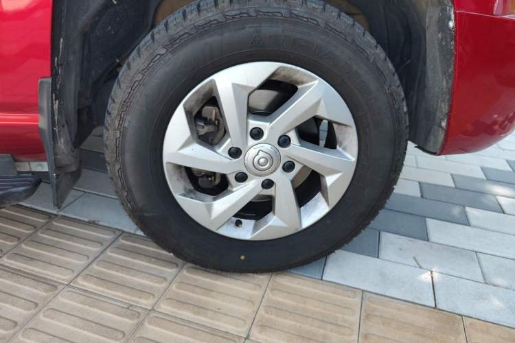 Used Great Wall King Kong Poer 2023 2.0T Manual Diesel Two-Wheel Drive Elite Version Long Body GW4D20M Right Front Wheel Hub