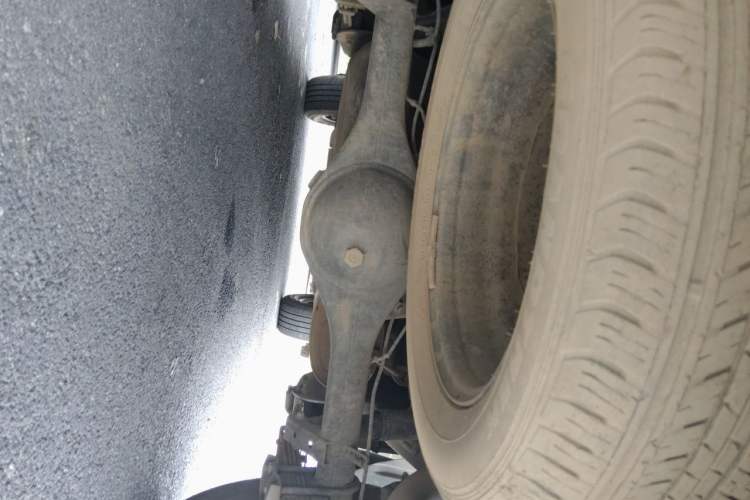 Used Great Wall King Kong Poer 2023 2.0T Manual Gasoline Two-Wheel-Drive Base Version with Long Bed – GW4C20C Chassis Rear
