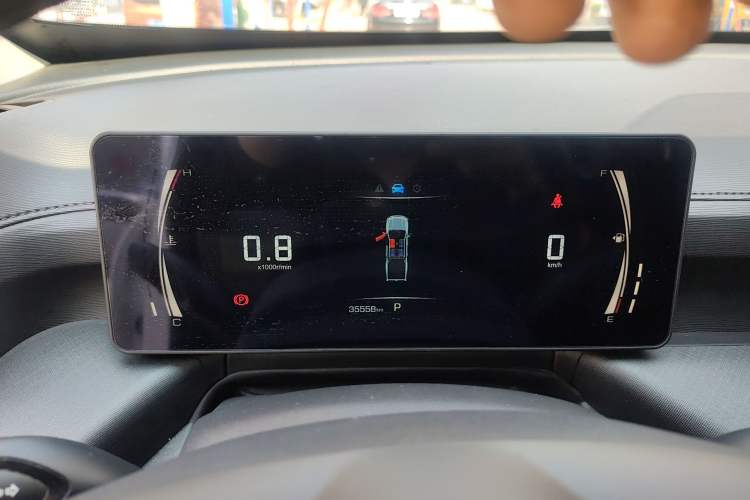 Used Great Wall King Kong Poer 2023 2.0T Automatic Diesel Two-Wheel-Drive Elite Version Flatbed GW4D20M Instrument Cluster