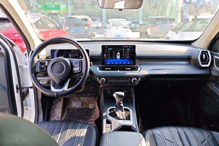 Used Great Wall King Kong Poer 2023 2.0T Automatic Diesel Two-Wheel-Drive Elite Version Flatbed GW4D20M Interior 2
