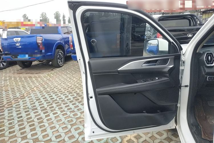 Used Great Wall King Kong Poer 2023 2.0T Manual Diesel Two-Wheel Drive Entrepreneurial Version with Long Flat Bed GW4D20M Interior 7