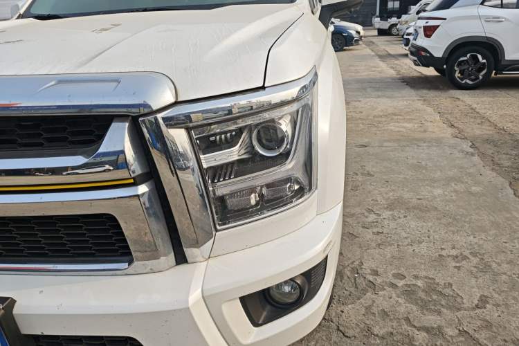 Used Great Wall King Kong Poer 2023 2.0T Automatic Diesel Two-Wheel-Drive Elite Version Flatbed GW4D20M Left Front Headlight