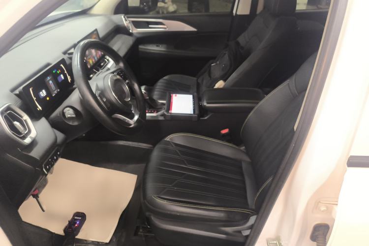 Used Great Wall King Kong Poer 2023 2.0T Automatic Diesel 4x4 Elite Long-Box GW4D20M Left Front Seat
