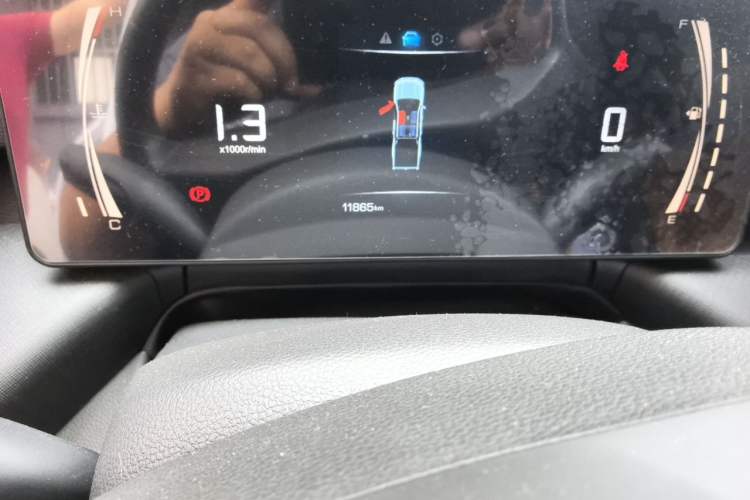 Used Great Wall King Kong Poer 2023 2.0T Manual Gasoline Two-Wheel-Drive Base Version with Long Bed – GW4C20C Odometer Close Up