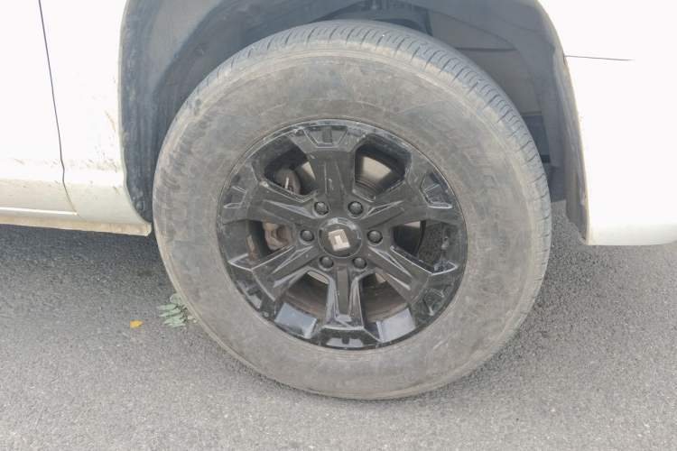 Used Great Wall King Kong Poer 2023 2.0T Manual Gasoline Two-Wheel-Drive Base Version with Long Bed – GW4C20C Right Front Wheel Hub