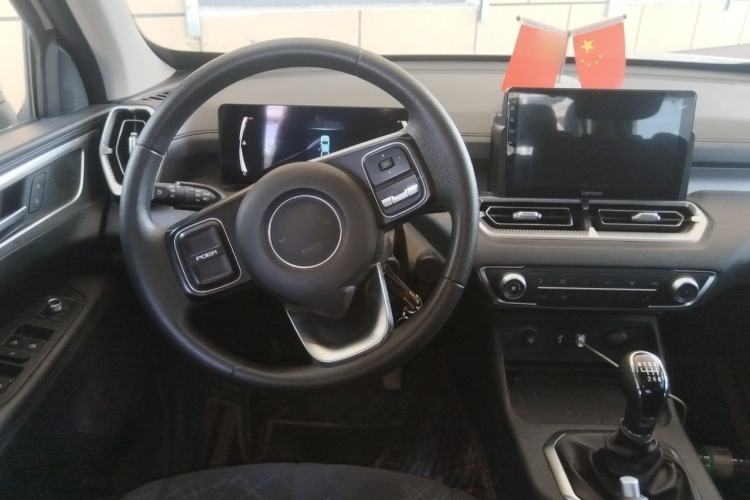 Used Great Wall King Kong Poer 2023 2.0T Manual Diesel Two-Wheel Drive Entrepreneurial Version with Long Flat Bed GW4D20M Steering Wheel