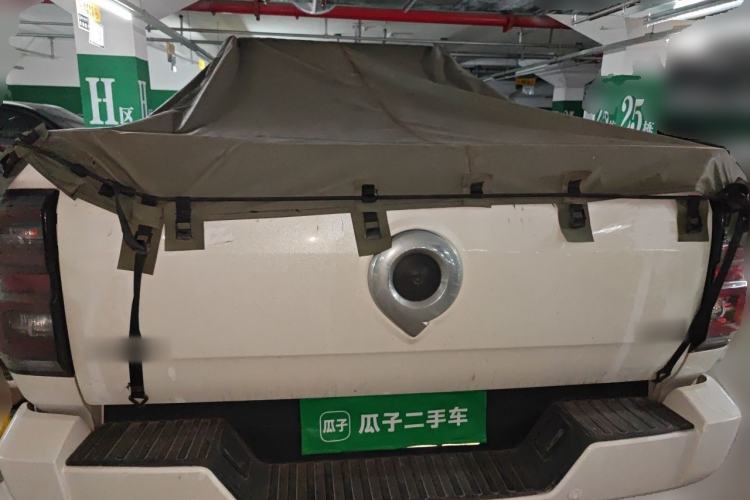 Used Great Wall King Kong Poer 2023 2.0T Manual Diesel 4x4 Elite Long-Box Version GW4D20M Trunk