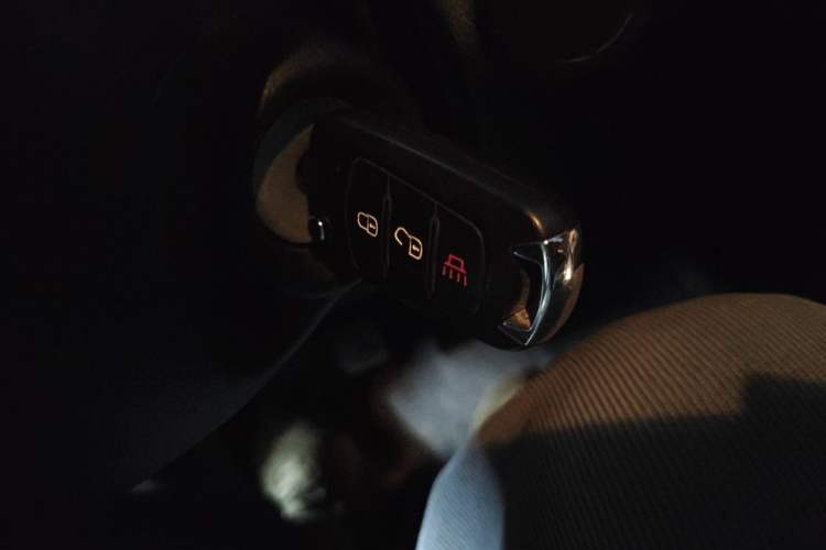 Used Great Wall King Kong Poer 2023 2.0T Manual Diesel 4x4 Elite Long-Box Version GW4D20M Vehicle Key