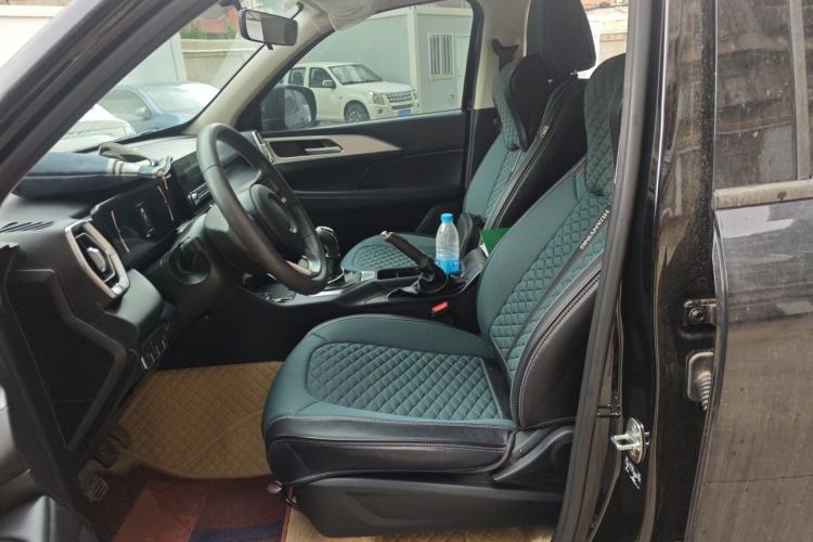 Used Great Wall King Kong Poer 2024 2.0T Manual Diesel Two-Wheel-Drive Elite Long-Box Version Left Front Seat