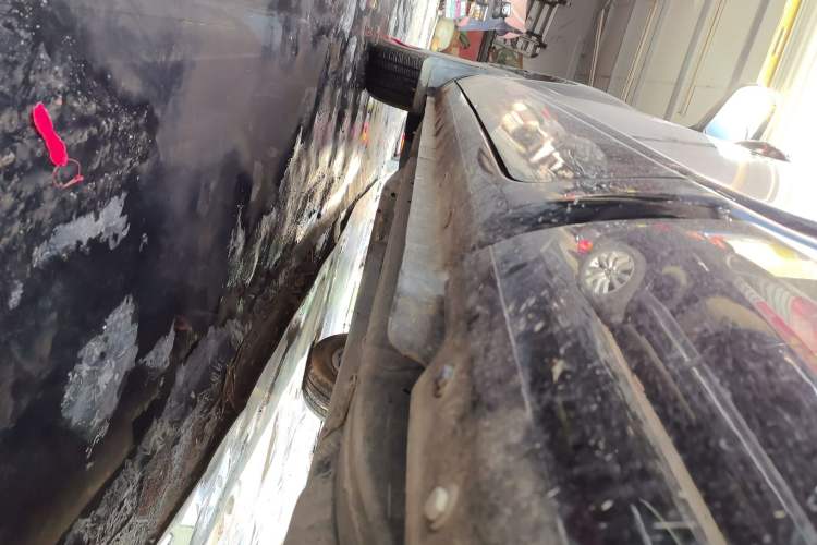 Used Great Wall King Kong Poer 2024 2.0T Automatic 8AT Diesel Two-Wheel-Drive Navigation Edition Flatbed Left Side Sill