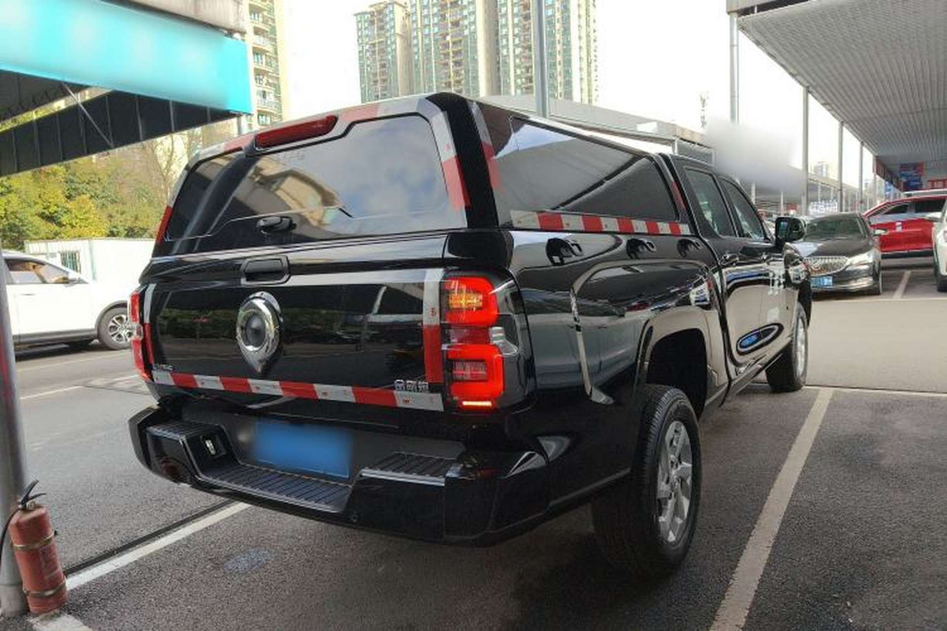 Used Great Wall King Kong Poer 2024 2.0T Automatic 8AT Diesel Two-Wheel-Drive Elite Flatbed Rear Right 45 Deg