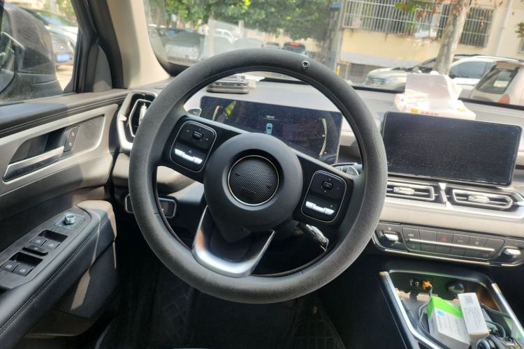 Used Great Wall King Kong Poer 2024 2.0T Automatic 8AT Gasoline Two-Wheel-Drive Elite Version with Flat Bed Steering Wheel