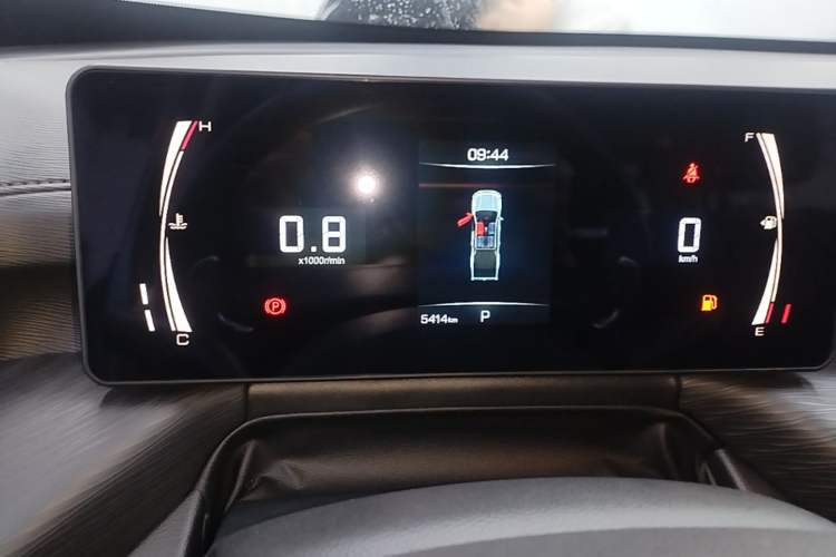 Used Great Wall King Kong Poer 2024 2.0T Automatic 8AT Diesel Two-Wheel-Drive Navigation Edition Flatbed Instrument Cluster