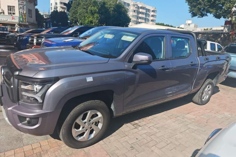 Used Great Wall King Kong Poer 2024 2.0T Automatic 8AT Diesel Two-Wheel-Drive Navigation Edition Flatbed Exterior 3