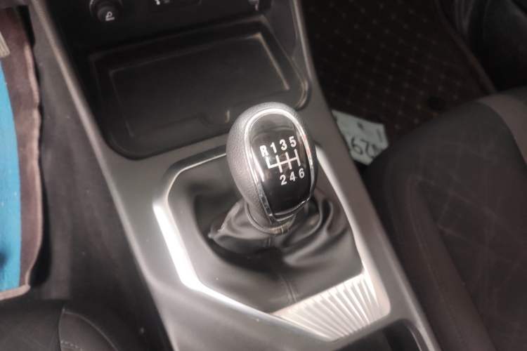 Used Great Wall King Kong Poer 2024 2.0T Manual Gasoline Two-Wheel-Drive Entrepreneurial Standard Box Gear Lever