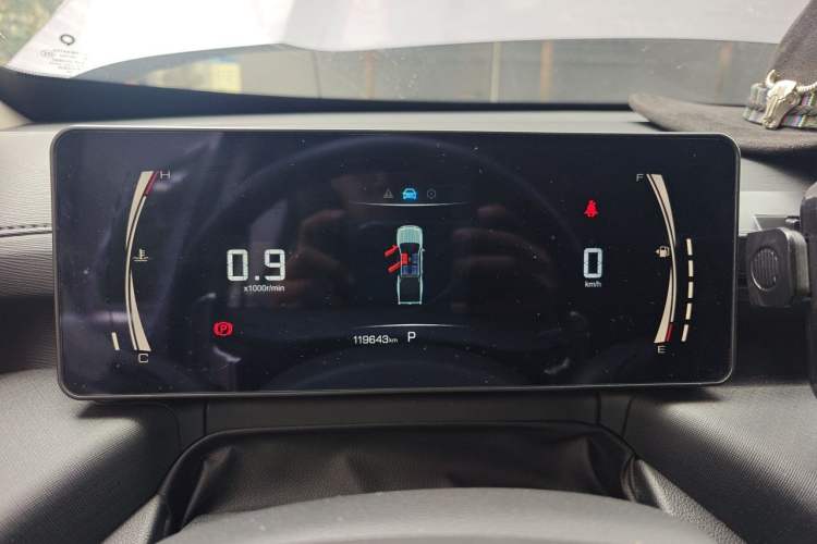 Used Great Wall King Kong Poer 2024 2.0T Automatic 8AT Diesel Two-Wheel-Drive Elite Flatbed Instrument Cluster