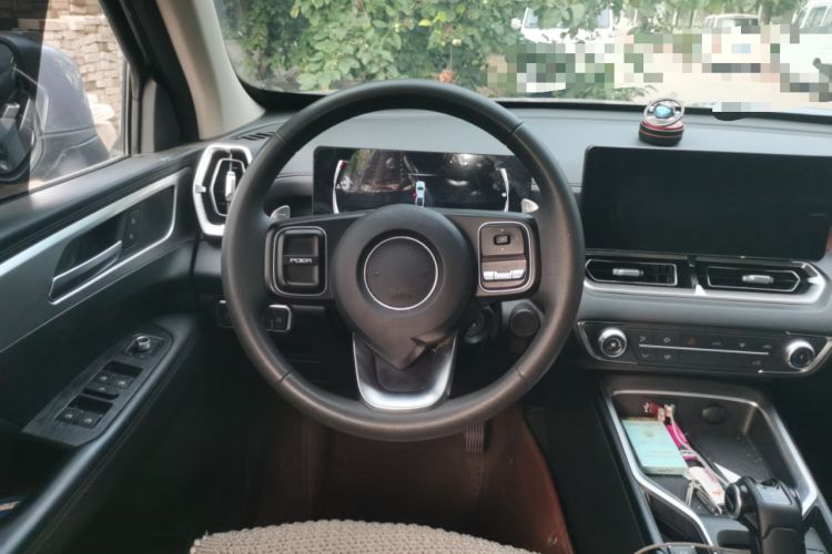 Used Great Wall King Kong Poer 2024 2.0T Automatic 8AT Diesel Two-Wheel Drive Elite Version with Extended Cabin Steering Wheel