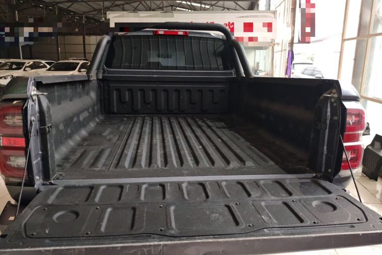 Used Great Wall King Kong Poer 2024 2.0T Automatic 8AT Gasoline Two-Wheel-Drive Elite Version with Flat Bed Trunk