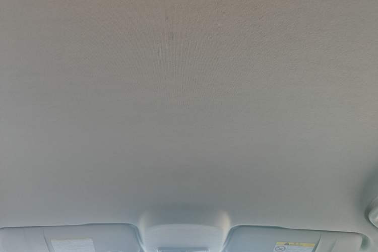 Used Great Wall King Kong Poer 2024 2.0T Automatic 8AT Diesel Two-Wheel-Drive Elite Flatbed Headliner