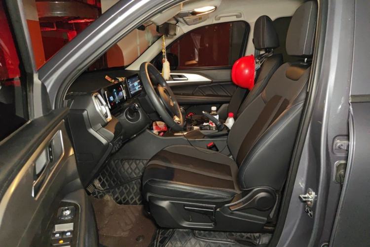 Used Great Wall King Kong Poer 2024 2.0T Manual Diesel 4x4 Base Edition Flatbed Left Front Seat