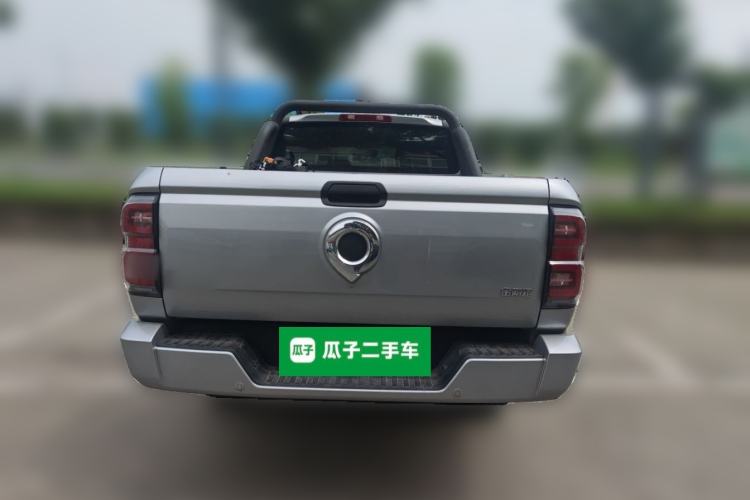 Used Great Wall King Kong Poer 2024 2.0T Automatic 8AT Diesel Two-Wheel-Drive Elite Flatbed Rear