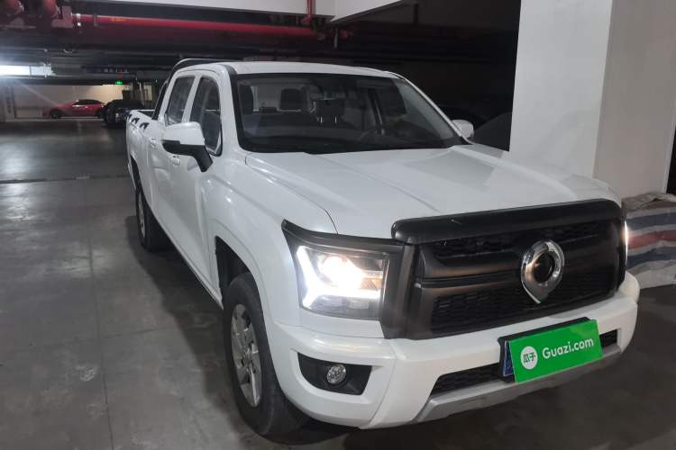 Used Great Wall King Kong Poer 2024 2.0T Automatic 8AT Diesel Two-Wheel-Drive Elite Flatbed Exterior 2