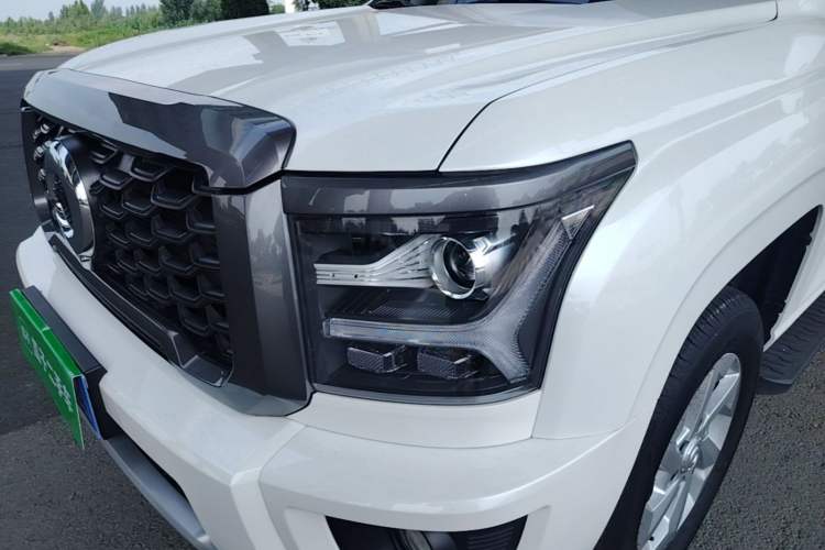 Used Great Wall King Kong Poer 2024 2.0T Manual Diesel 4x4 Base Edition Flatbed Left Front Headlight