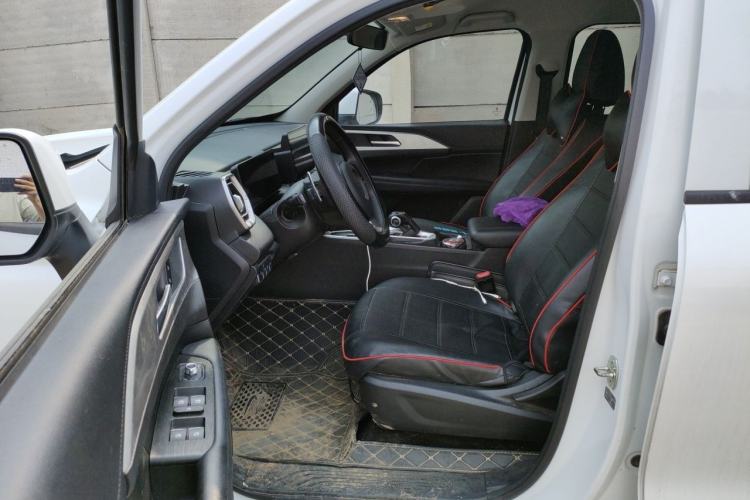 Used Great Wall King Kong Poer 2024 2.0T Automatic 8AT Diesel 4x4 Elite Flatbed Left Front Seat