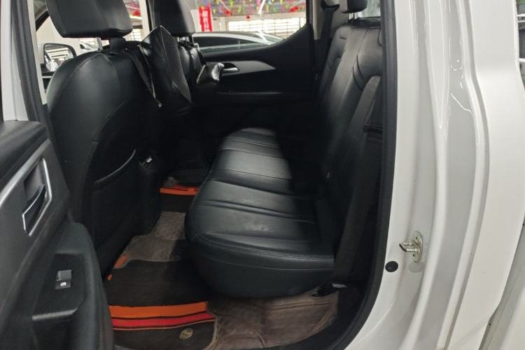 Used Great Wall King Kong Poer 2024 2.0T Automatic 8AT Diesel 4x4 Elite Flatbed Left Rear Seat