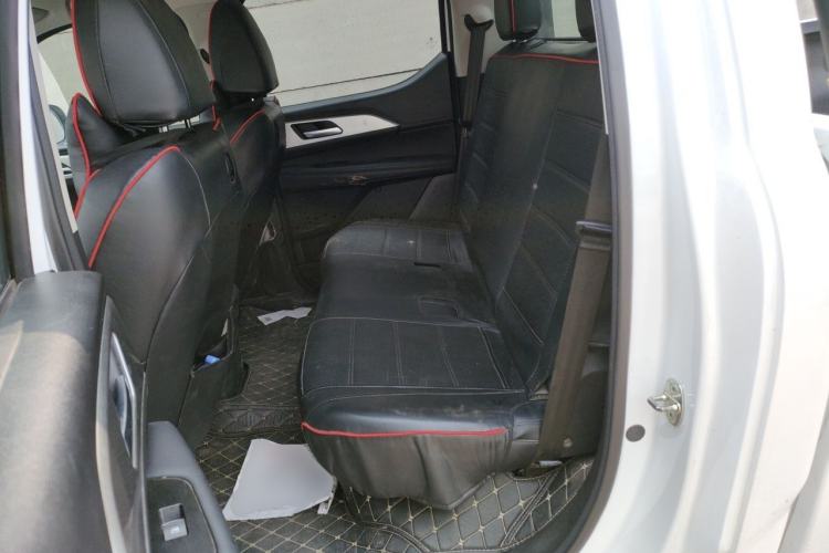Used Great Wall King Kong Poer 2024 2.0T Automatic 8AT Diesel 4x4 Elite Flatbed Left Rear Seat