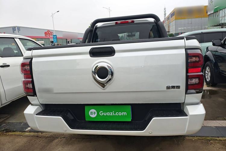 Used Great Wall King Kong Poer 2024 2.0T Automatic 8AT Diesel Two-Wheel-Drive Elite Flatbed Rear