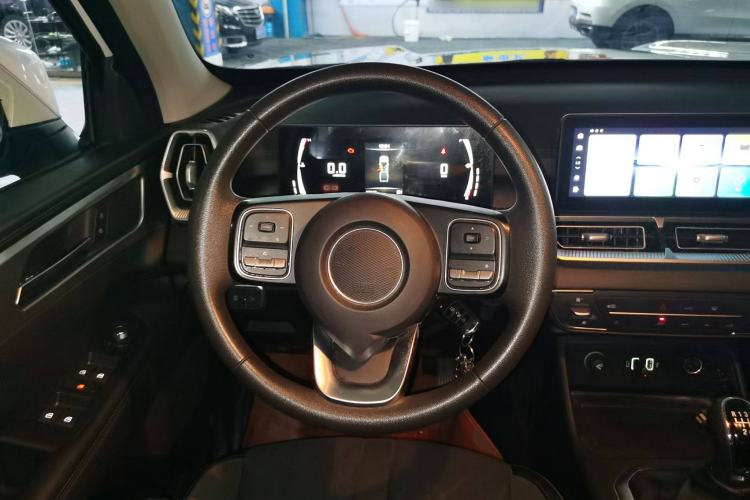 Used Great Wall King Kong Poer 2024 2.0T Manual Diesel 4x4 Elite Long-Box Version Steering Wheel