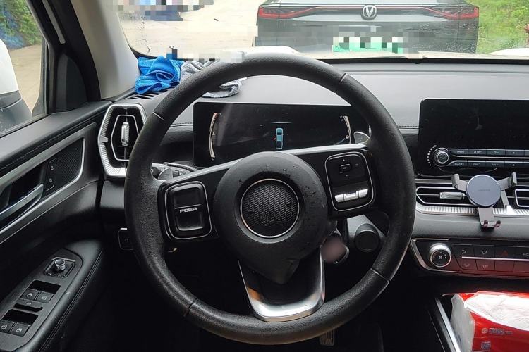 Used Great Wall King Kong Poer 2024 2.0T Automatic 8AT Diesel Two-Wheel-Drive Elite Flatbed Steering Wheel