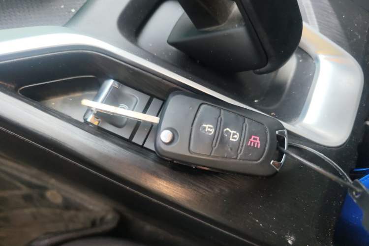 Used Great Wall King Kong Poer 2024 2.0T Automatic 8AT Diesel Four-Wheel-Drive Elite Version with Long Bed Vehicle Key