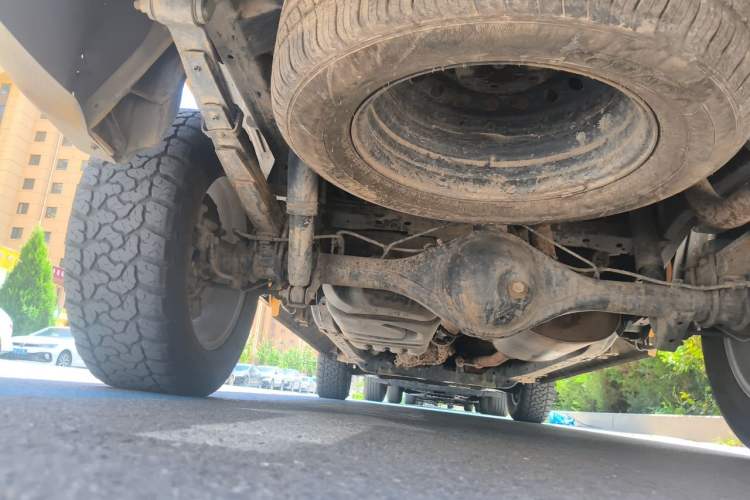 Used Great Wall King Kong Poer 2024 2.0T Manual Gasoline 4x4 Elite Flatbed Chassis Rear Left