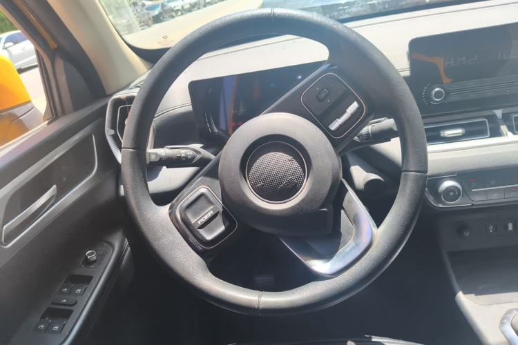 Used Great Wall King Kong Poer 2024 2.0T Manual Gasoline 4x4 Elite Flatbed Steering Wheel