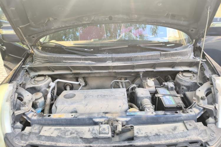 Used Great Wall M2 2010 1.5L Manual Luxury Edition Engine Bay