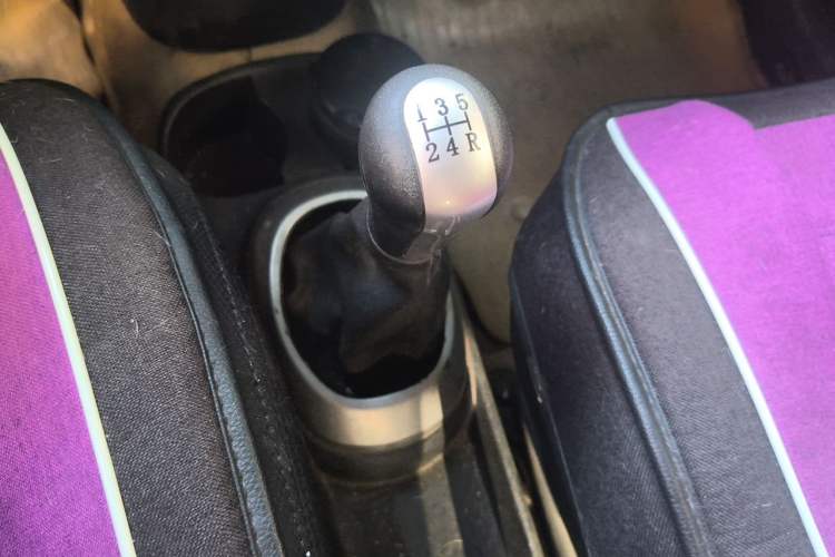 Used Great Wall M2 2010 1.5L Manual Luxury Edition Gear Lever